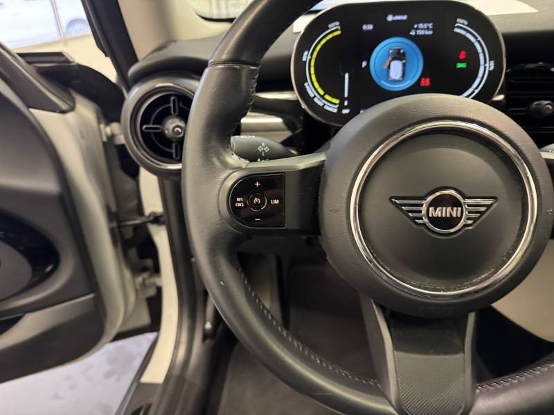 Mini Mini Hatch 3 Portes Cooper SE 184 ch Edition Camden  occasion  Brive-la-Gaillarde - photo n12