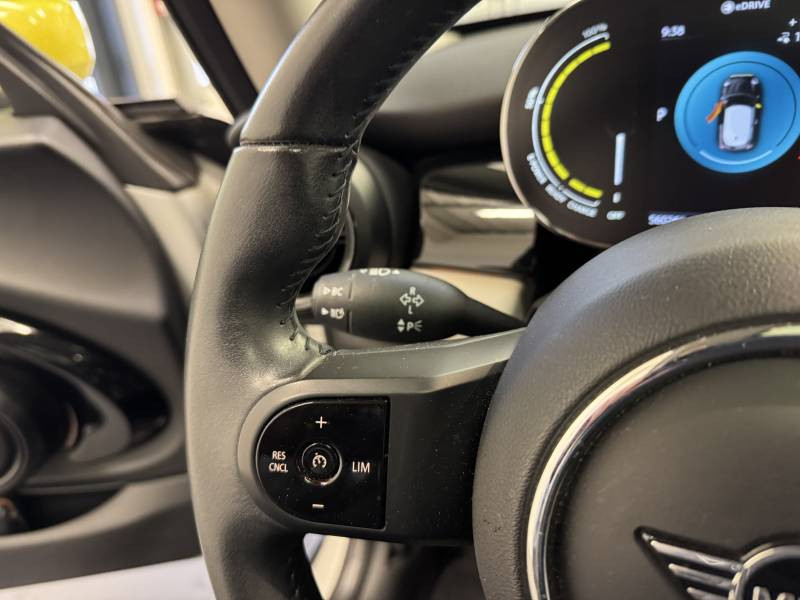 Mini Mini Hatch 3 Portes Cooper SE 184 ch Edition Camden  occasion  Brive-la-Gaillarde - photo n13