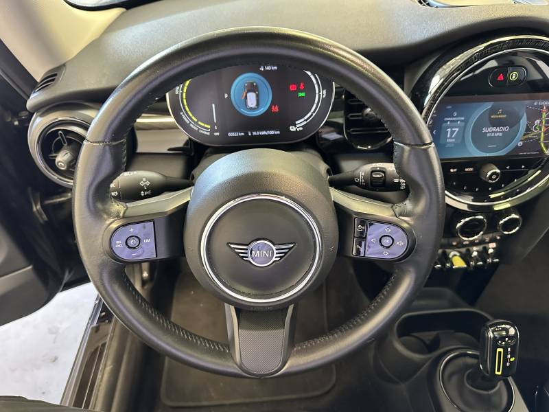 Mini Mini Hatch 3 Portes Cooper SE 184 ch Edition Camden  occasion  Brive-la-Gaillarde - photo n6