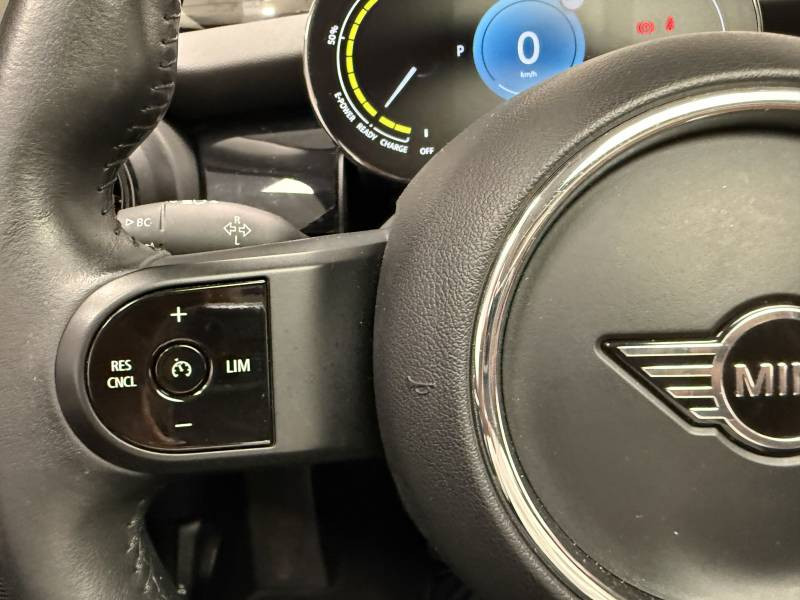 Mini Mini Hatch 3 Portes Cooper SE 184 ch Edition Camden  occasion  Lormont - photo n20