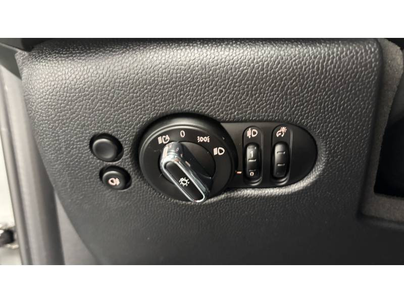 Mini Mini Hatch 3 Portes Cooper SE 184 ch Edition Camden  occasion  Lormont - photo n17