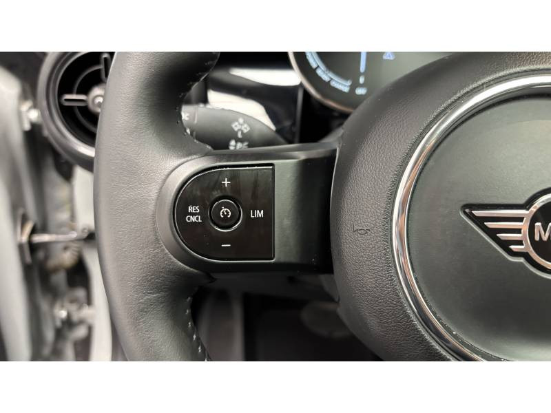 Mini Mini Hatch 3 Portes Cooper SE 184 ch Edition Camden  occasion  Lormont - photo n16