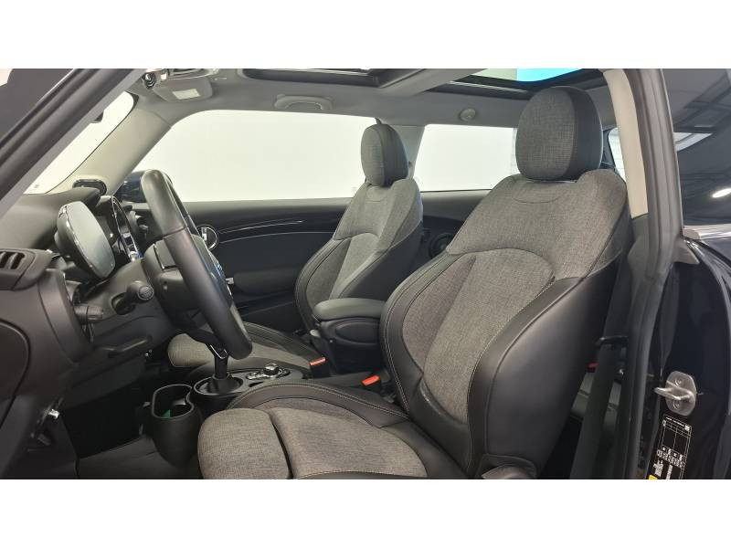 Mini Mini Hatch 3 Portes Cooper SE 184 ch Edition Mosaert  occasion  Limoges - photo n4