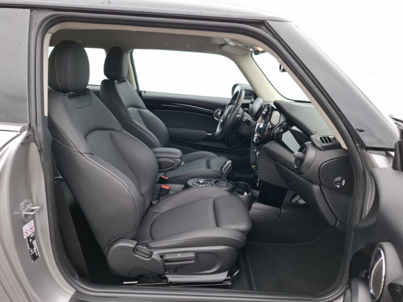 Mini Mini Hatch 3 Portes Cooper SE 184 ch Edition Premium 3p  occasion � Bo� - photo n�4