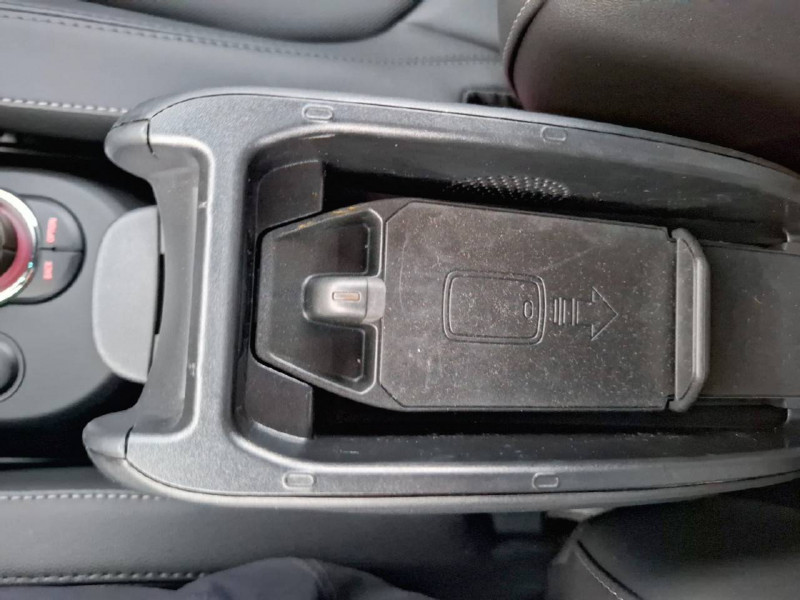 Mini Mini Hatch 3 Portes Cooper SE 184 ch Edition Premium 3p  occasion  Bo - photo n16