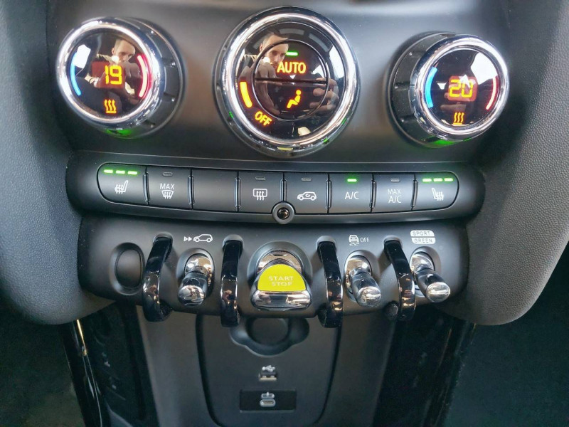 Mini Mini Hatch 3 Portes Cooper SE 184 ch Edition Premium 3p  occasion  Bo - photo n17