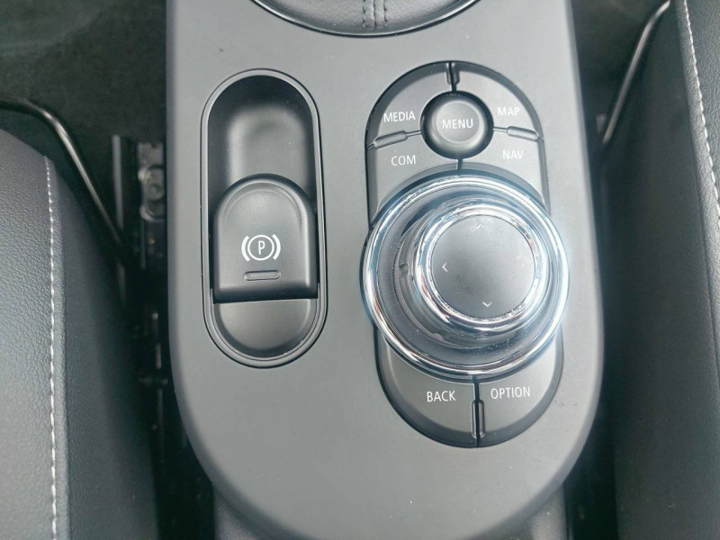 Mini Mini Hatch 3 Portes Cooper SE 184 ch Edition Premium Plus 3p  occasion  Bo - photo n15