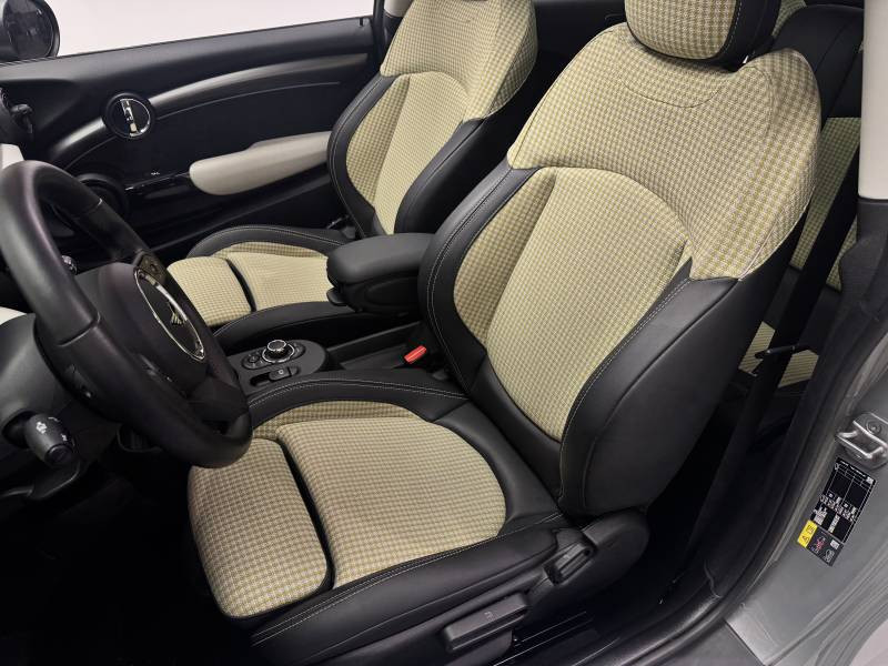 Mini Mini Hatch 3 Portes Cooper SE 184 ch Edition Premium Plus  occasion  Carcassonne - photo n4