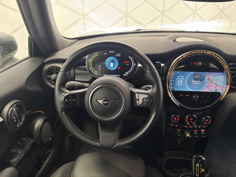 Mini Mini Hatch 3 Portes Cooper SE 184 ch Edition Premium Plus  occasion � B�ziers - photo n�7
