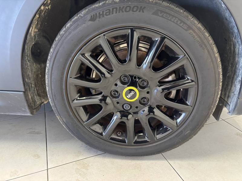 Mini Mini Hatch 3 Portes Cooper SE 184 ch Edition Premium Plus  occasion � B�ziers - photo n�10