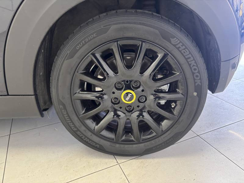 Mini Mini Hatch 3 Portes Cooper SE 184 ch Edition Premium Plus  occasion  Bziers - photo n13