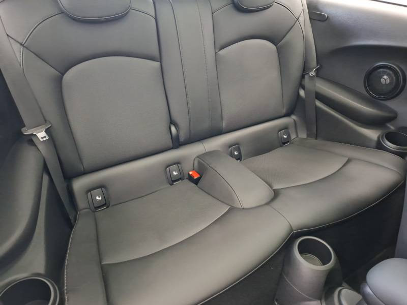 Mini Mini Hatch 3 Portes Cooper SE 184 ch Edition Premium Plus  occasion � Lescar - photo n�14