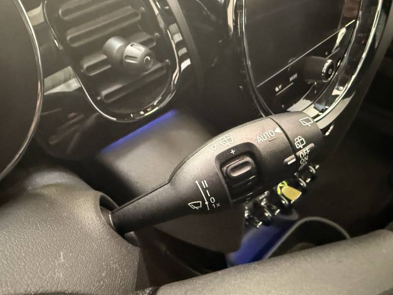 Mini Mini Hatch 3 Portes Cooper SE 184 ch Edition Premium Plus  occasion  Brive-la-Gaillarde - photo n16