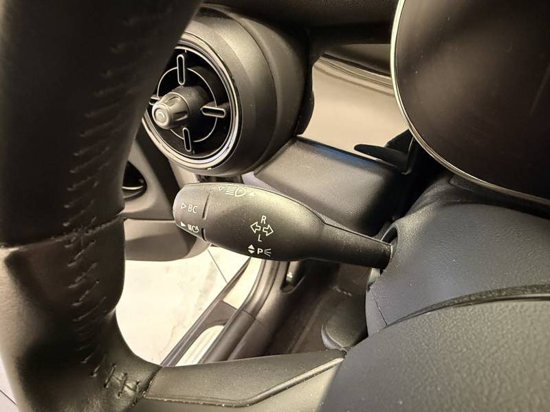 Mini Mini Hatch 3 Portes Cooper SE 184 ch Edition Premium Plus  occasion � Brive-la-Gaillarde - photo n�13