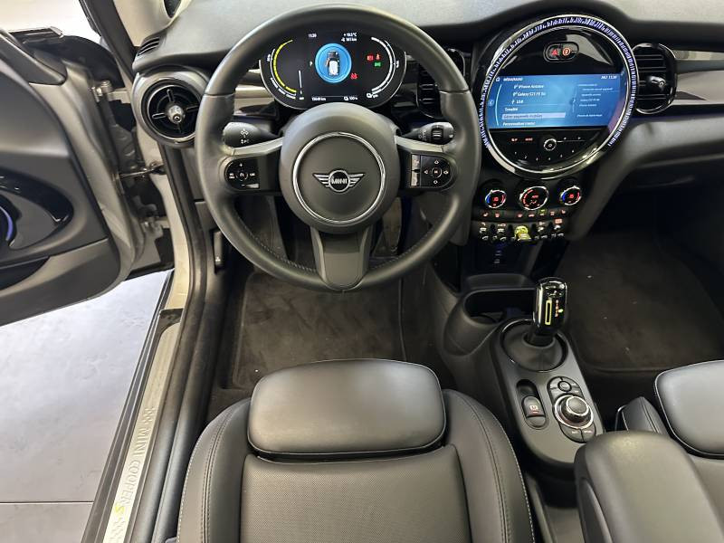 Mini Mini Hatch 3 Portes Cooper SE 184 ch Edition Premium Plus  occasion  Brive-la-Gaillarde - photo n5