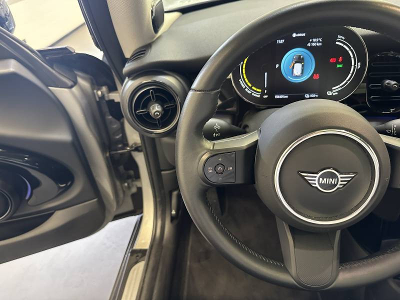 Mini Mini Hatch 3 Portes Cooper SE 184 ch Edition Premium Plus  occasion  Brive-la-Gaillarde - photo n18