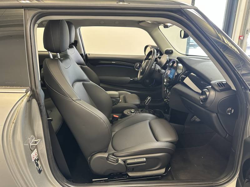 Mini Mini Hatch 3 Portes Cooper SE 184 ch Edition Premium Plus  occasion  Brive-la-Gaillarde - photo n9