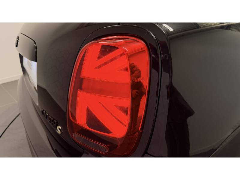 Mini Mini Hatch 3 Portes Cooper SE 184 ch Edition Premium Plus  occasion � Brive-la-Gaillarde - photo n�19