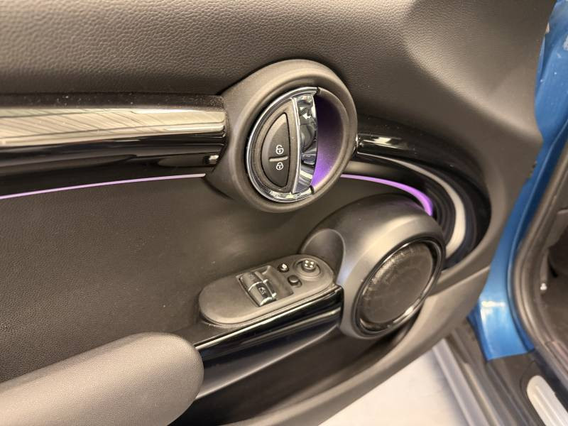 Mini Mini Hatch 3 Portes Cooper SE 184 ch Edition Premium Plus  occasion � Brive-la-Gaillarde - photo n�9