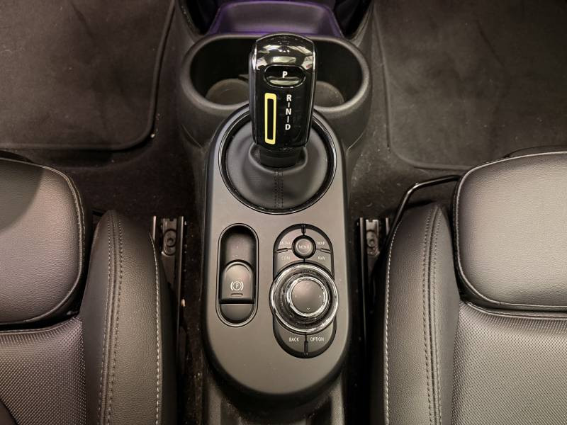 Mini Mini Hatch 3 Portes Cooper SE 184 ch Edition Premium Plus  occasion � Brive-la-Gaillarde - photo n�14