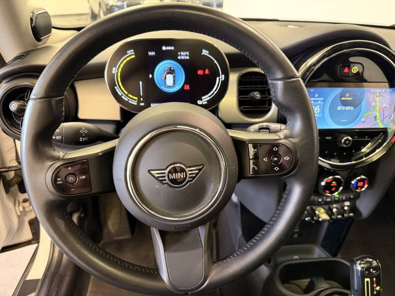 Mini Mini Hatch 3 Portes Cooper SE 184 ch Edition Premium Plus  occasion � Brive-la-Gaillarde - photo n�16