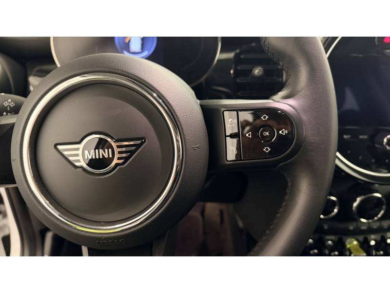 Mini Mini Hatch 3 Portes Cooper SE 184 ch Edition Premium Plus  occasion � Brive-la-Gaillarde - photo n�20