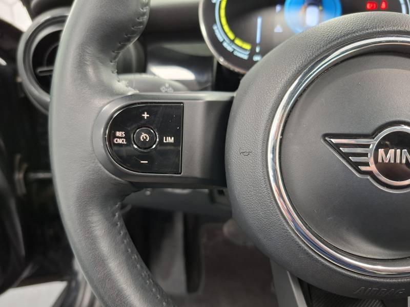 Mini Mini Hatch 3 Portes Cooper SE 184 ch Edition Premium Plus  occasion � Limoges - photo n�17