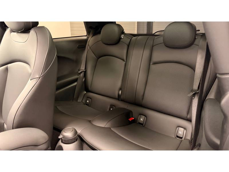 Mini Mini Hatch 3 Portes Cooper SE 184 ch Edition Premium Plus  occasion � Limoges - photo n�15