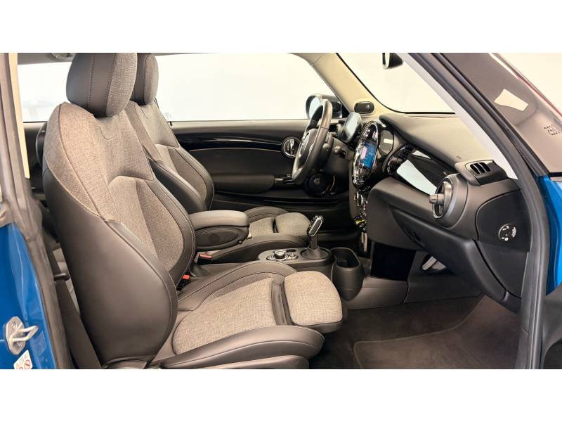 Mini Mini Hatch 3 Portes Cooper SE 184 ch Edition Premium Plus  occasion � Limoges - photo n�9