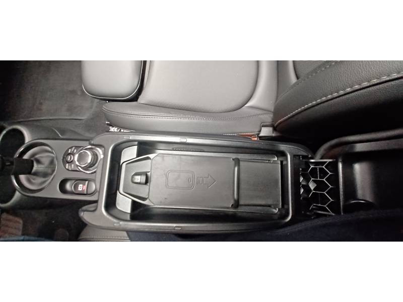 Mini Mini Hatch 3 Portes Cooper SE 184 ch Edition Premium Plus  occasion  Lormont - photo n20