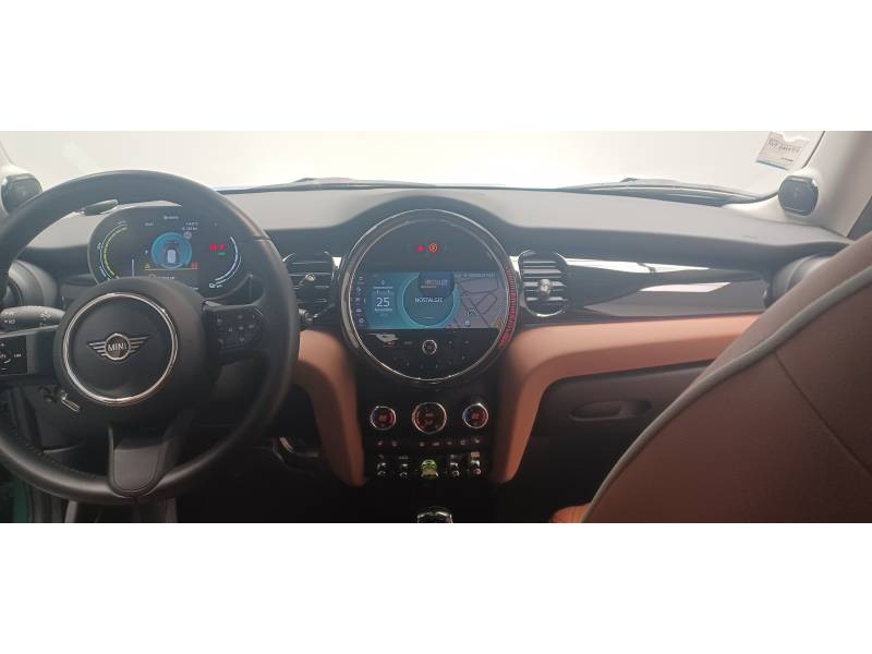 Mini Mini Hatch 3 Portes Cooper SE 184 ch Edition Premium Plus  occasion  Lormont - photo n16