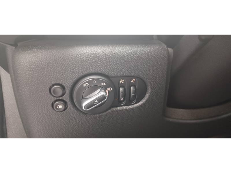 Mini Mini Hatch 3 Portes Cooper SE 184 ch Edition Premium Plus  occasion  Lormont - photo n20