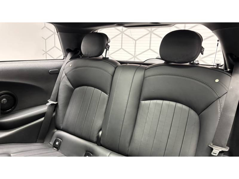 Mini Mini Hatch 3 Portes Cooper SE 184 ch Edition Premium Plus  occasion  Lormont - photo n16