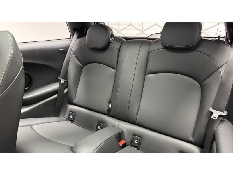 Mini Mini Hatch 3 Portes Cooper SE 184 ch Edition Premium Plus  occasion  Lormont - photo n13