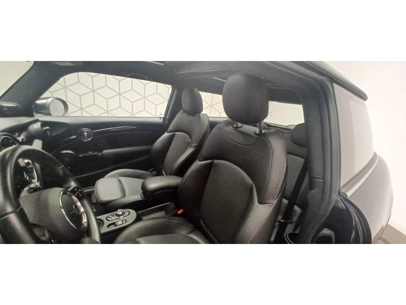 Mini Mini Hatch 3 Portes Cooper SE 184 ch Edition Premium Plus  occasion  Lormont - photo n17