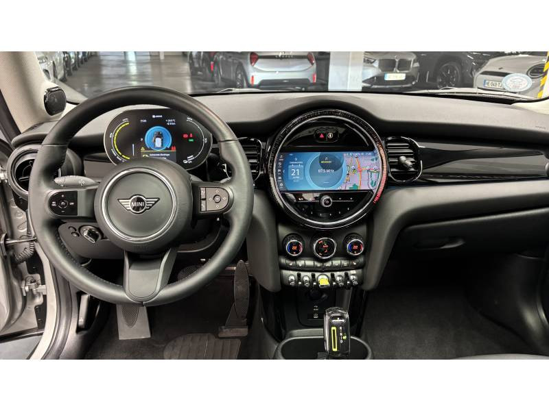 Mini Mini Hatch 3 Portes Cooper SE 184 ch Edition Premium Plus  occasion  Lormont - photo n11