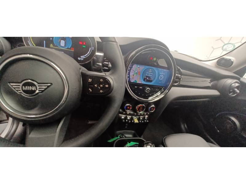 Mini Mini Hatch 3 Portes Cooper SE 184 ch Edition Premium Plus  occasion  Lormont - photo n17