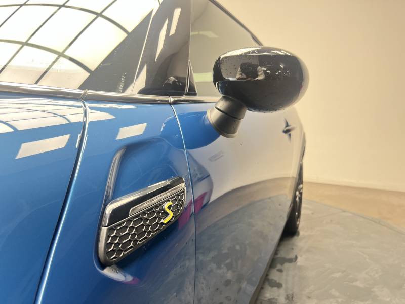 Mini Mini Hatch 3 Portes Cooper SE 184 ch Edition Premium Plus  occasion � Lormont - photo n�13