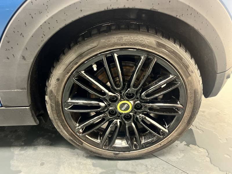 Mini Mini Hatch 3 Portes Cooper SE 184 ch Edition Premium Plus  occasion � Lormont - photo n�15