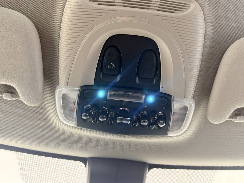 Mini Mini Hatch 3 Portes Cooper SE 184 ch Edition Premium Plus  occasion � Tarbes - photo n�16