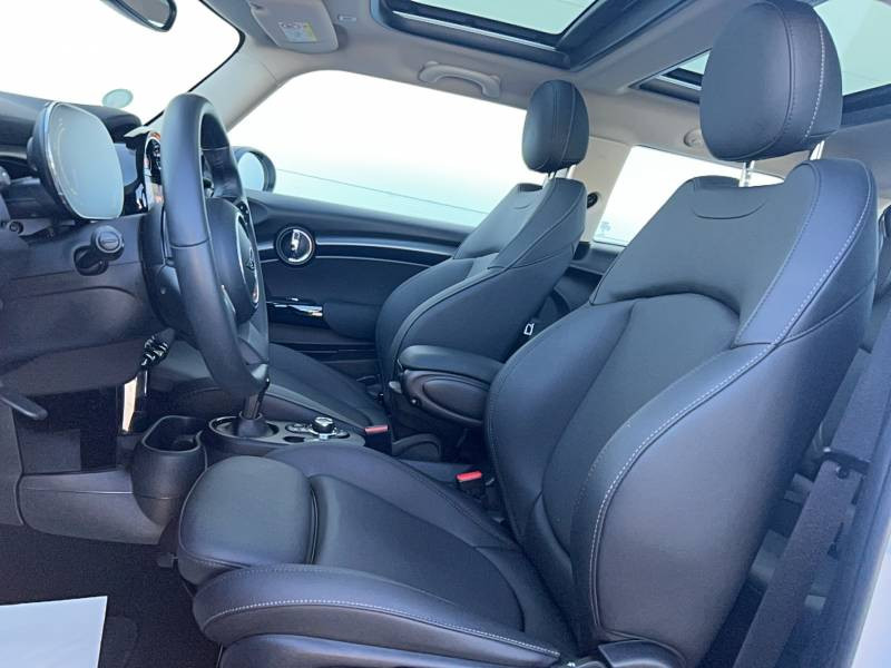 Mini Mini Hatch 3 Portes Cooper SE 184 ch Edition Premium Plus  occasion  Auch - photo n9
