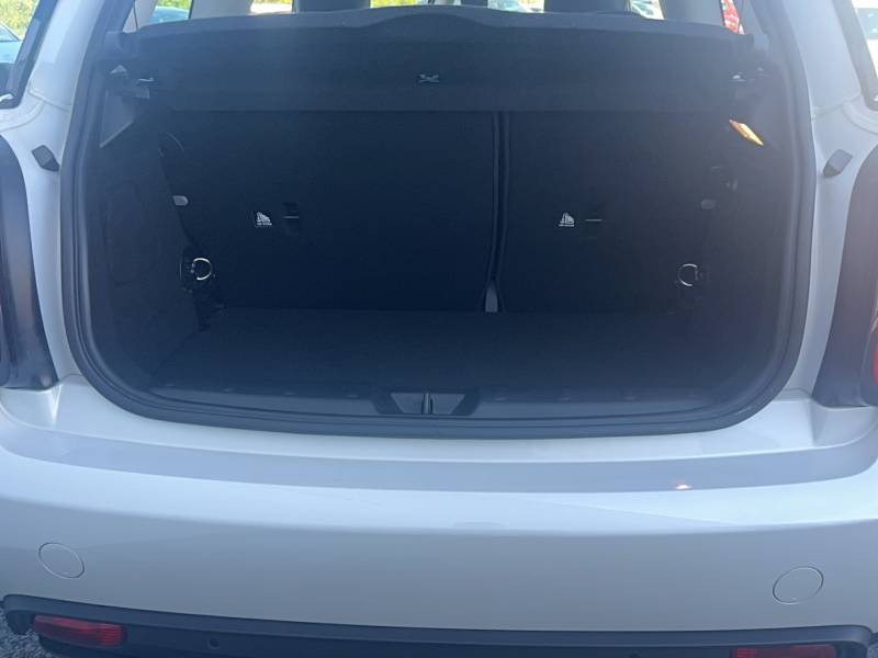 Mini Mini Hatch 3 Portes Cooper SE 184 ch Edition Premium Plus  occasion  Auch - photo n6