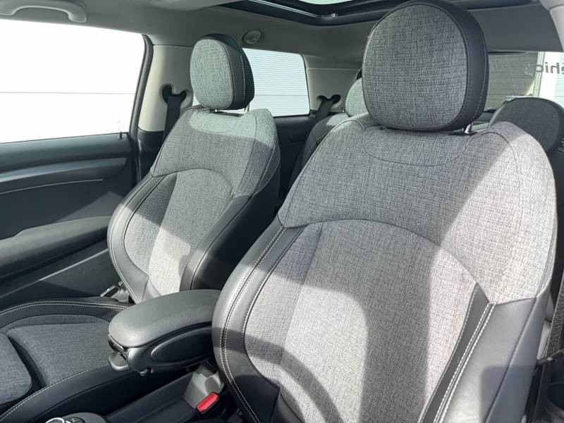 Mini Mini Hatch 3 Portes Cooper SE 184 ch Edition Premium Plus  occasion � Auch - photo n�9