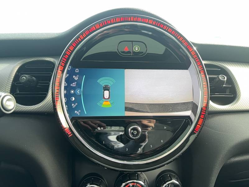 Mini Mini Hatch 3 Portes Cooper SE 184 ch Edition Premium Plus  occasion � Auch - photo n�17