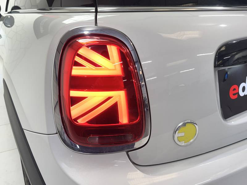 Mini Mini Hatch 3 Portes Cooper SE 184 ch Edition Premium  occasion � Carcassonne - photo n�15