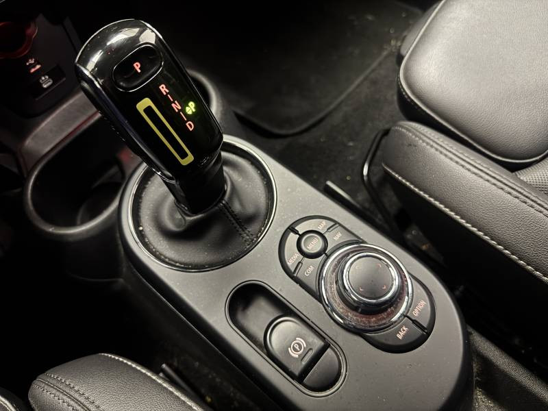 Mini Mini Hatch 3 Portes Cooper SE 184 ch Edition Premium  occasion � Carcassonne - photo n�6