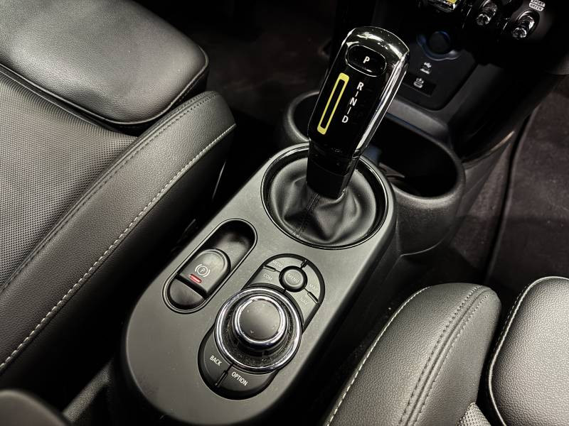 Mini Mini Hatch 3 Portes Cooper SE 184 ch Edition Premium  occasion � Carcassonne - photo n�6