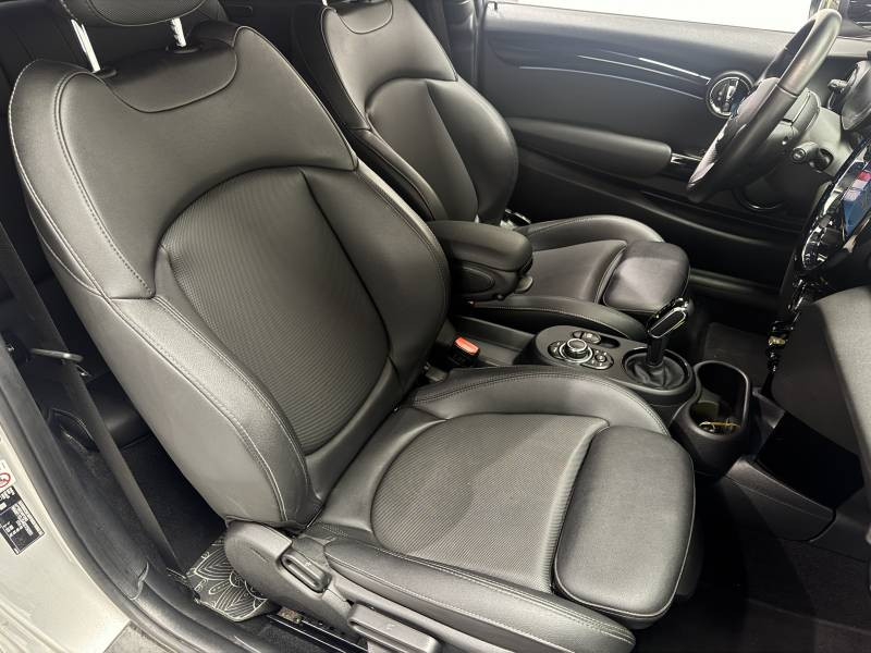 Mini Mini Hatch 3 Portes Cooper SE 184 ch Edition Premium  occasion  Carcassonne - photo n9