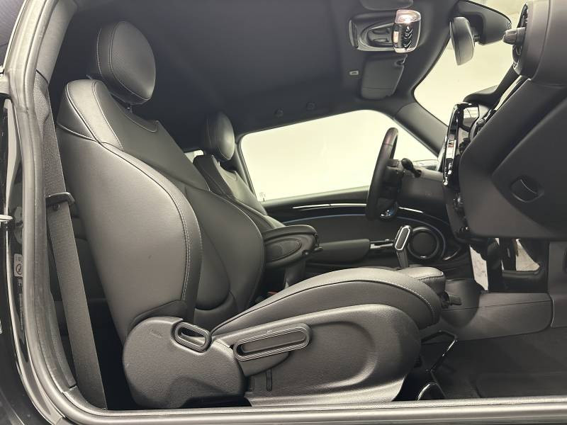 Mini Mini Hatch 3 Portes Cooper SE 184 ch Edition Premium  occasion  Carcassonne - photo n9