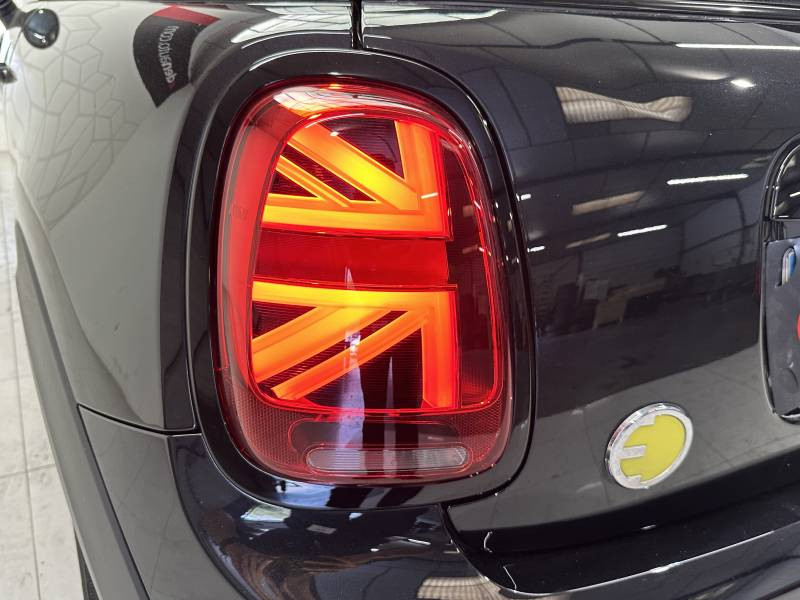 Mini Mini Hatch 3 Portes Cooper SE 184 ch Edition Premium  occasion  Carcassonne - photo n11